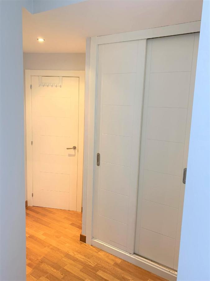 Ferienwohnung Apartamento La Losa Oviédo Exterior foto