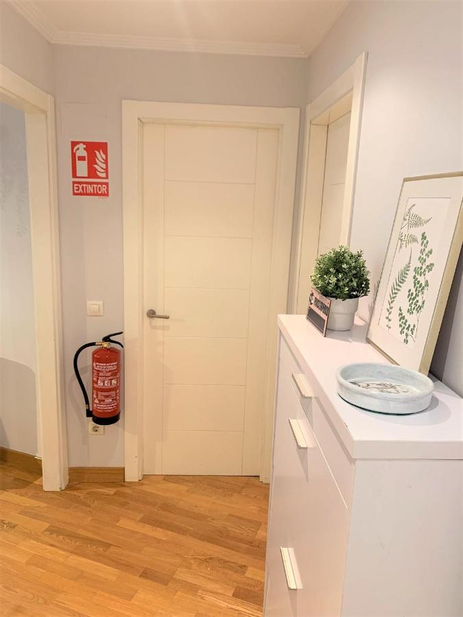 Ferienwohnung Apartamento La Losa Oviédo Exterior foto